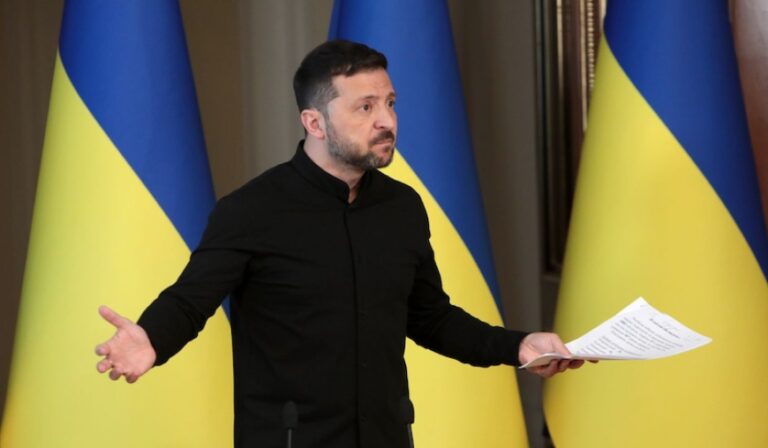 image_870x_682a0c529d583