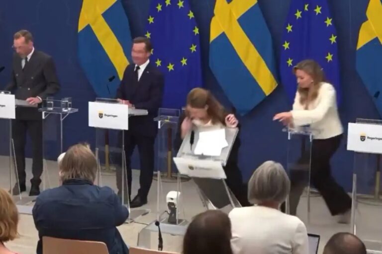 image_870x_68c15ff81f1c6