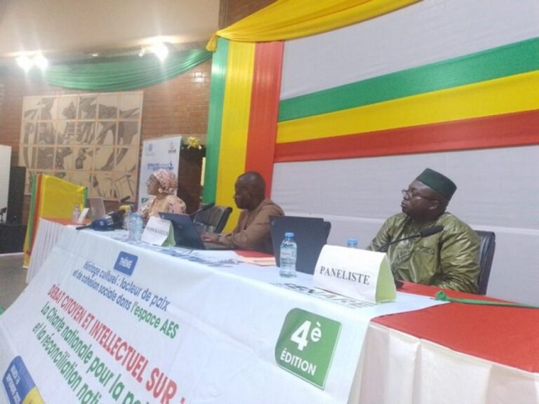 image_870x_68d6fc6da6577