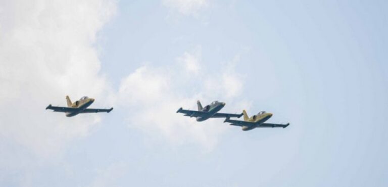 image_870x_68d7090caa803