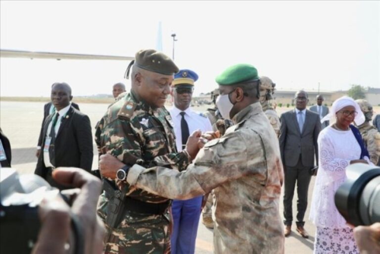 image_870x_68dbc497ac465