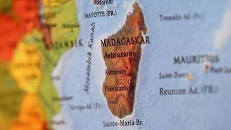 image_870x_68eaef8fa7be1