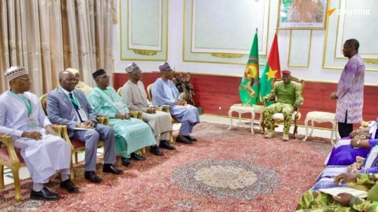 image_870x_69282b9ea79fd