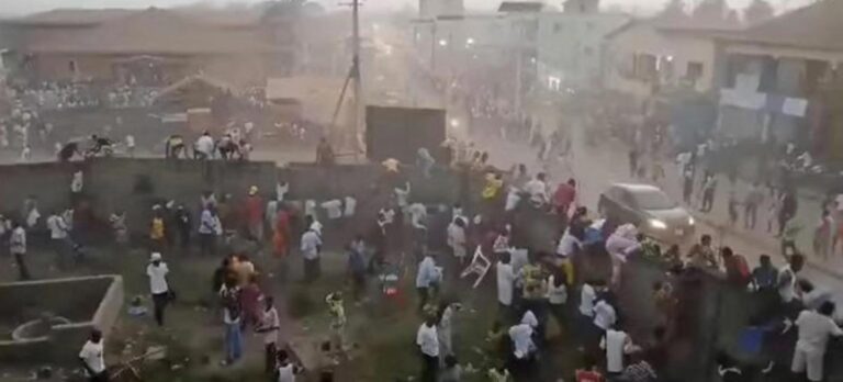 Capture d’écran 2025-12-02 002052