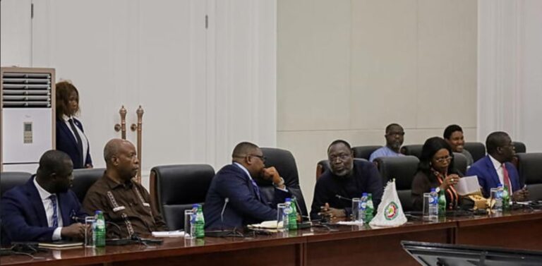 Capture d’écran 2025-12-03 033327