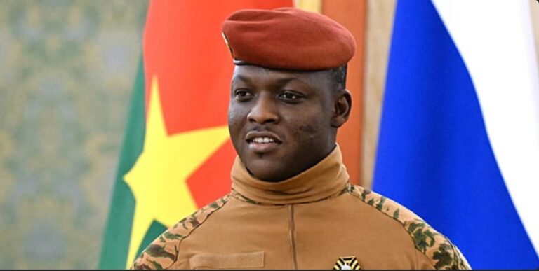 Capture d’écran 2025-12-03 034149