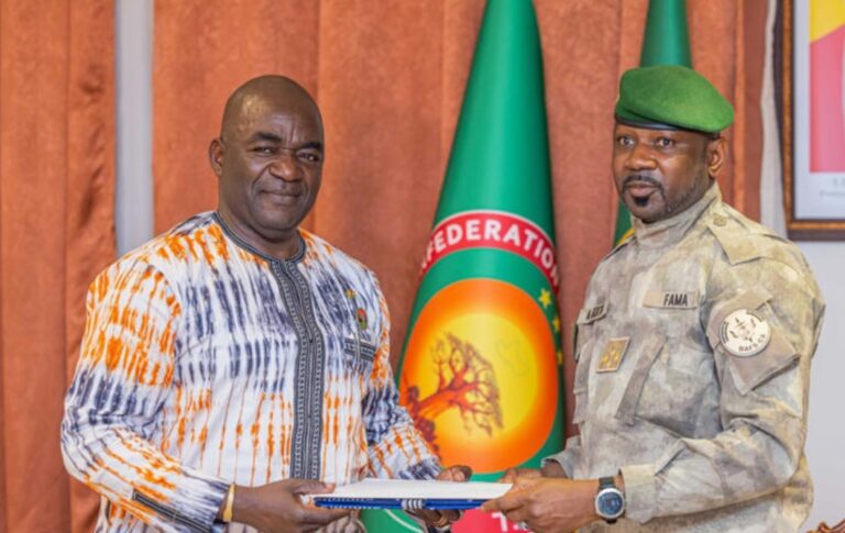 Capture d’écran 2025-12-06 065927